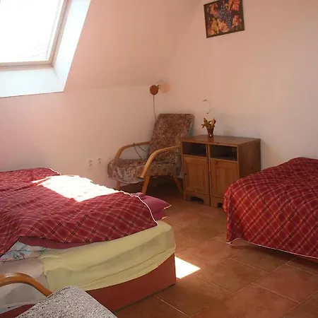 Apartment Sklipek Mutenice *