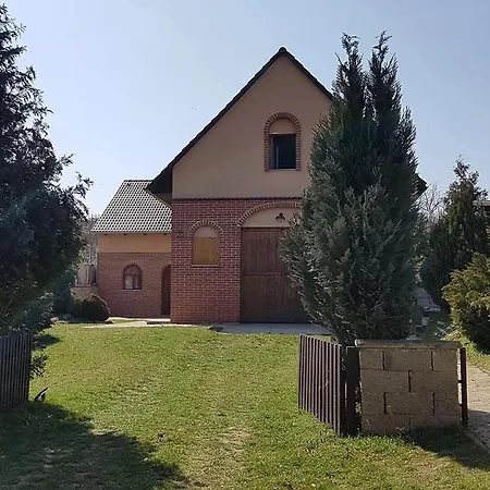 Apartment Sklipek Mutenice Mutenice
